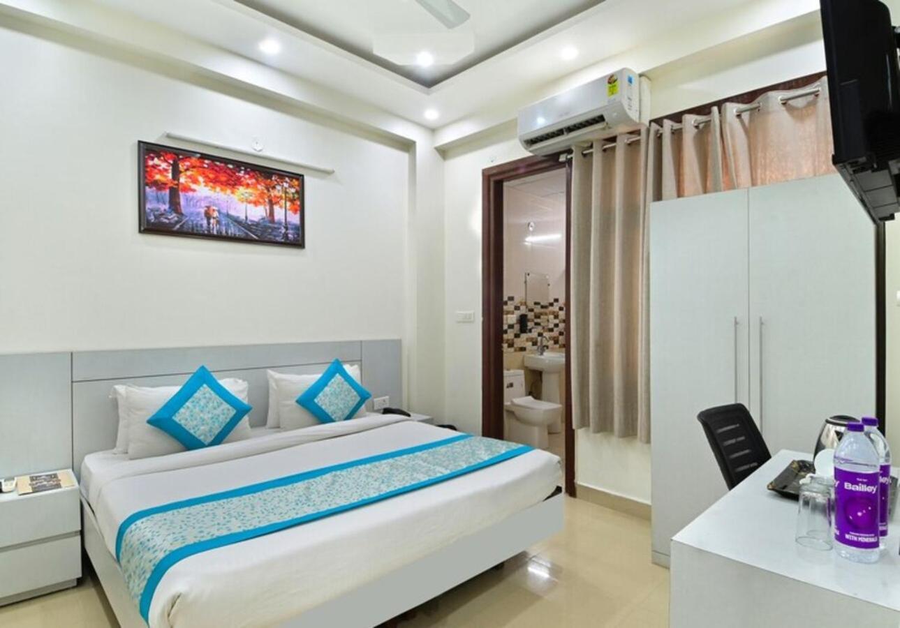 נוידה Hotel The Vertigo By Boom Rooms מראה חיצוני תמונה